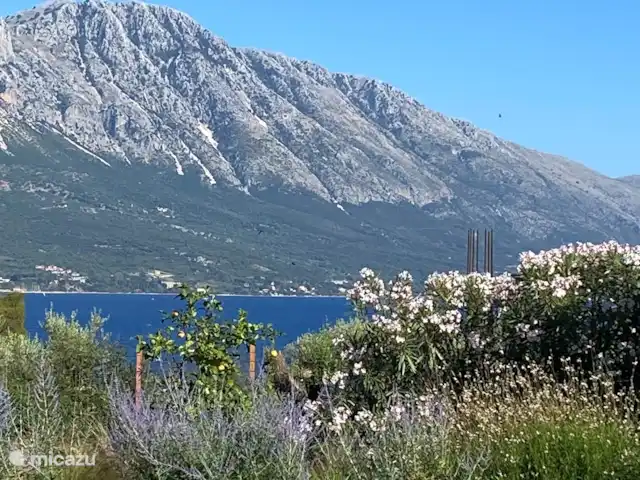 Villa Mouria en Grecia, Gracia Central, Pogonia - villa Mirando el mar desde la piscina