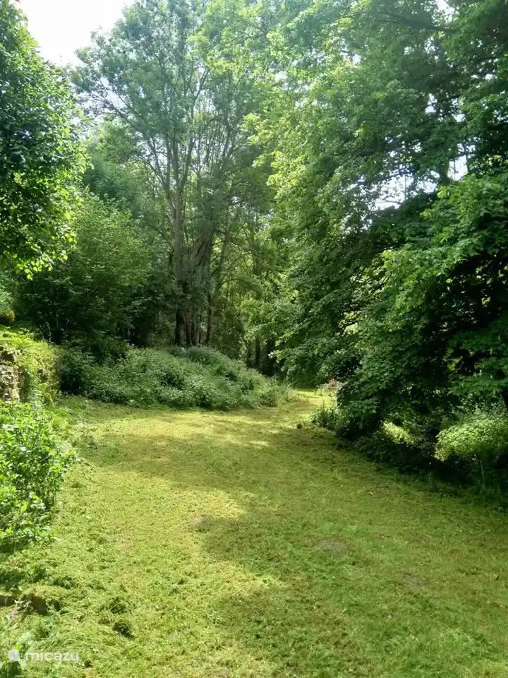 Im Garten finden Sie Natur, Ruhe und Weite!