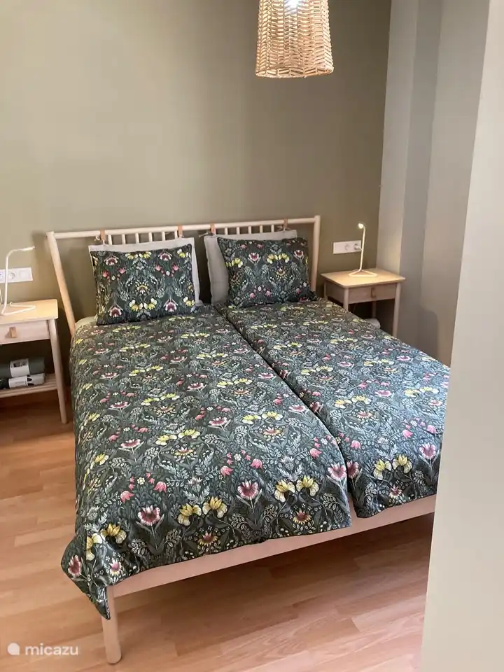 Hauptschlafzimmer mit Boxspringbetten