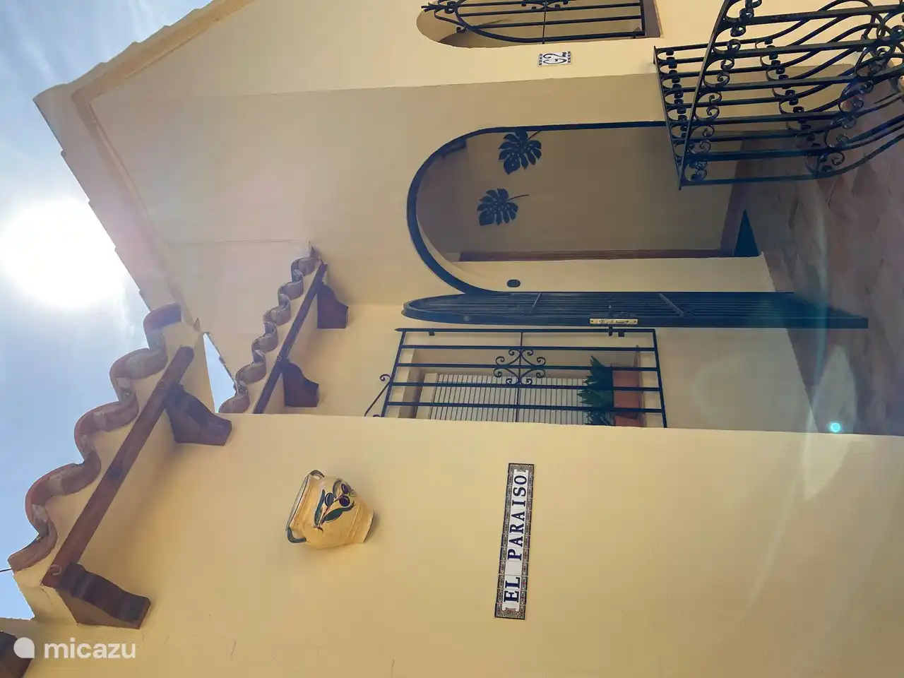 The entrance to our apartment El Paraiso.