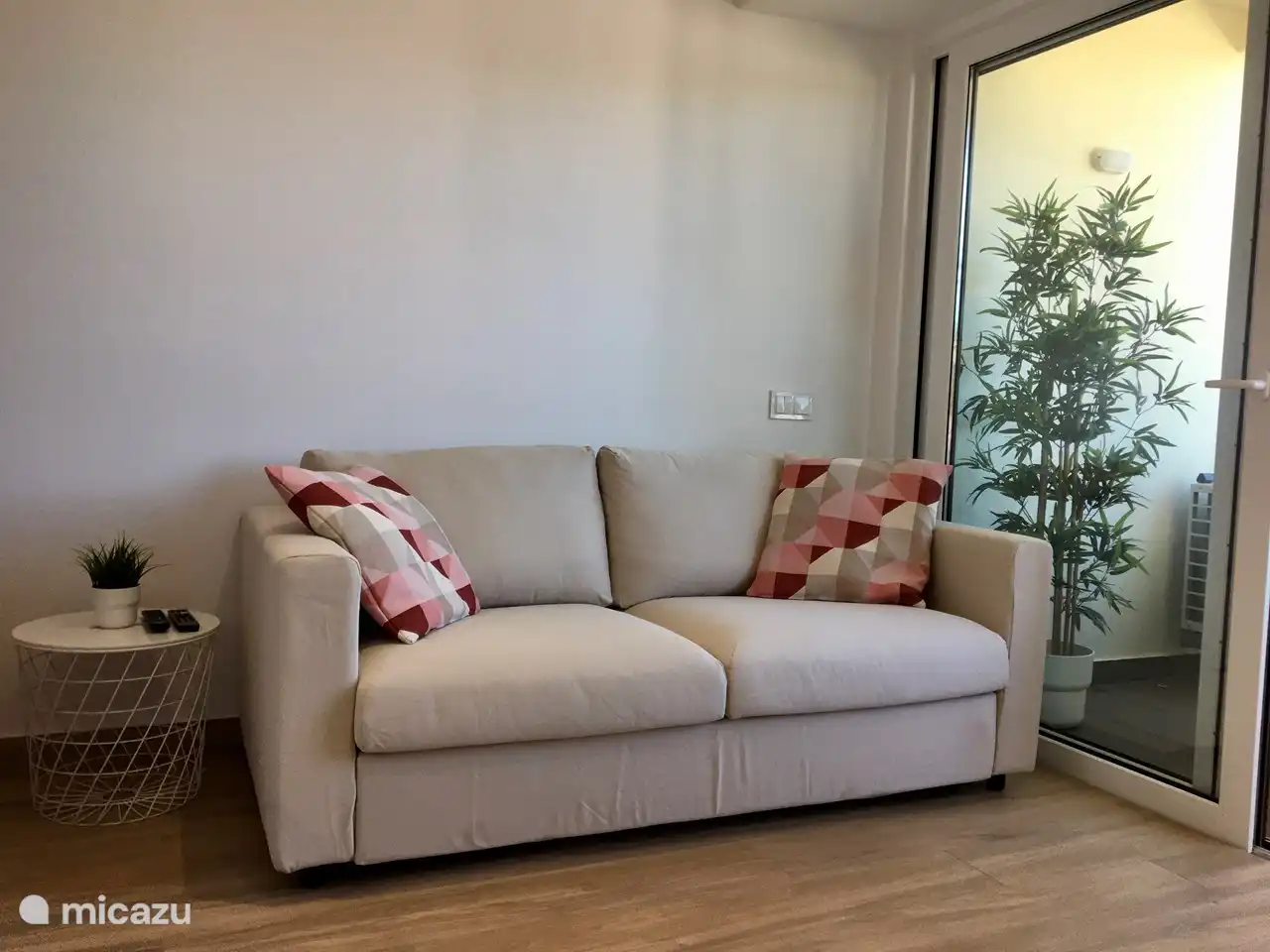 Un canapé lit très confortable