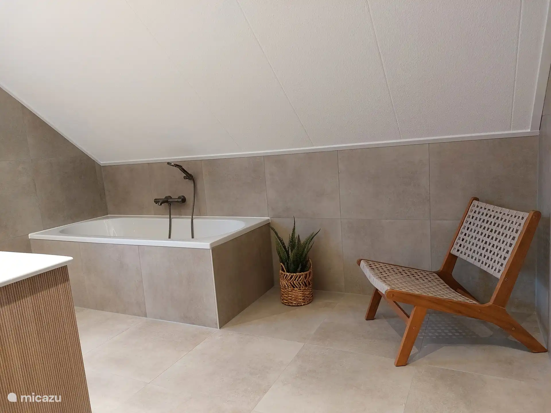 Baño con bañera
