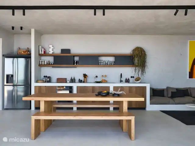 Metochi Lodge huren in Griekenland, Kreta, Platanos - villa Keuken en eettafel, Amerikaanse frigo met ijsdispenser