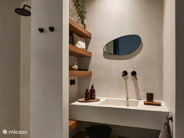 Metochi Lodge huren in Griekenland, Kreta, Platanos - villa Badkamer (gedeeld tussen slaapkamer 3 en 4) met douche en apart toilet