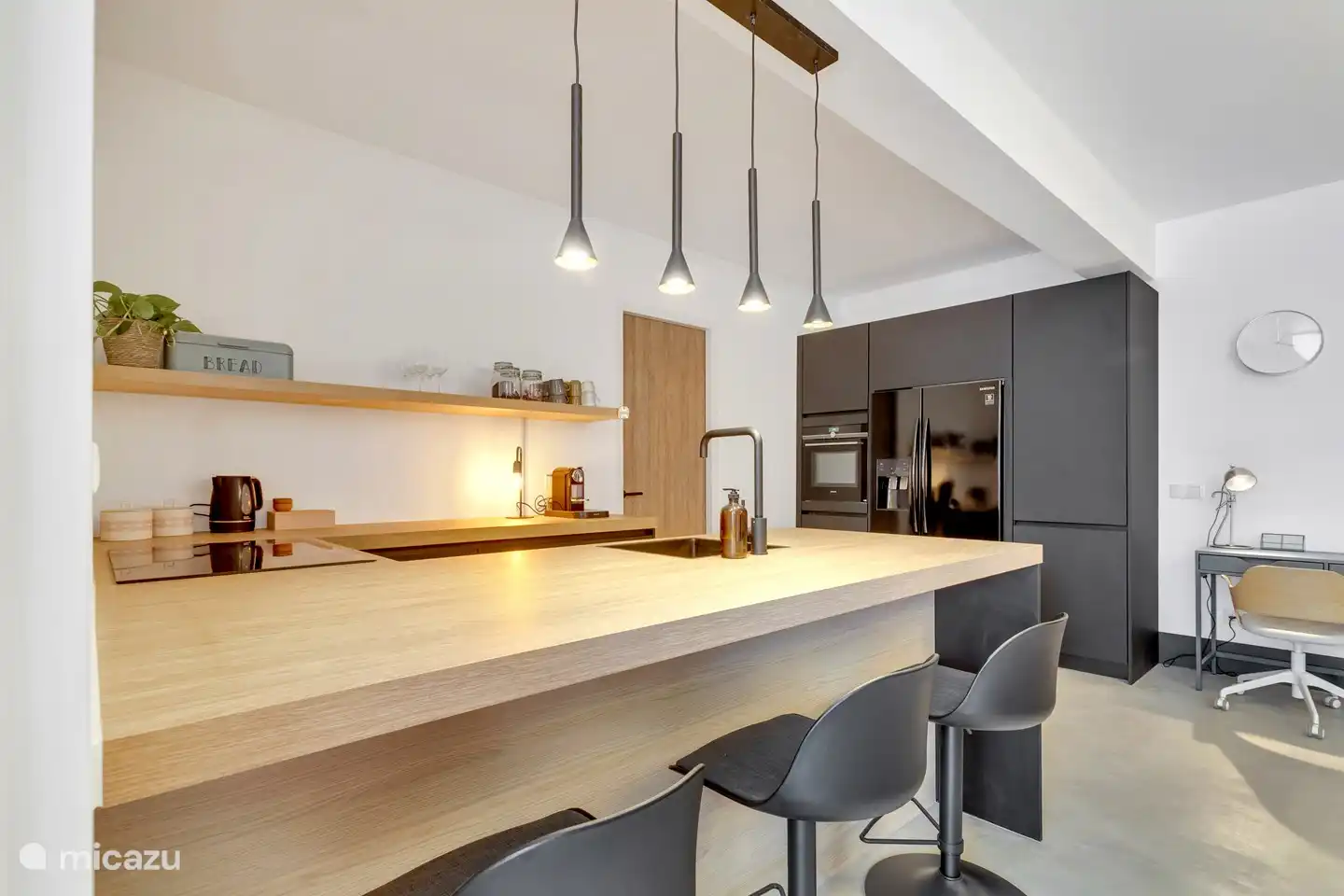 Open kitchen fully equipped.