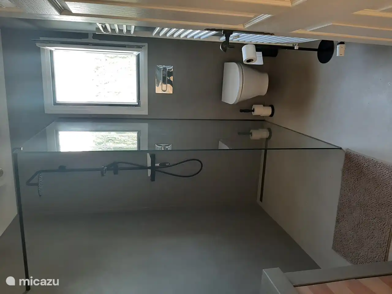 Badezimmer, zweites Badezimmer ist fast identisch