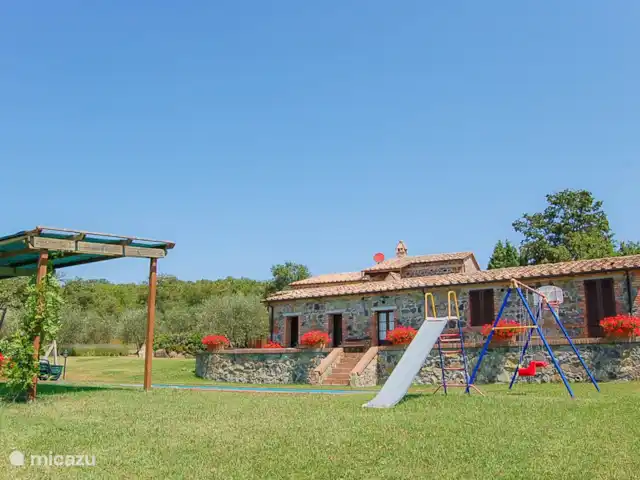 Alojamiento para grupos, Italia, Toscana, Radicofani, villa Sur de la Toscana - villa piscina privada