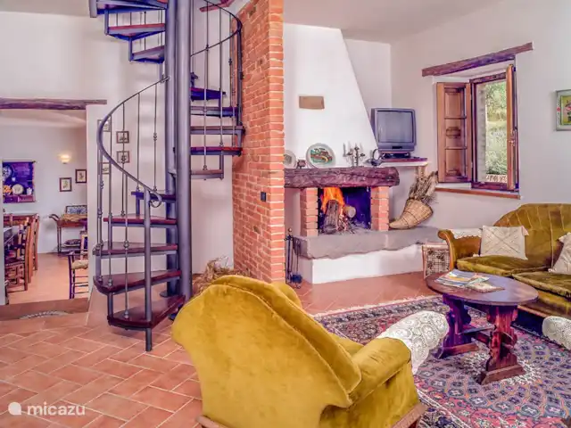 Alojamiento para grupos, Italia, Toscana, Radicofani, villa Sur de la Toscana - villa piscina privada