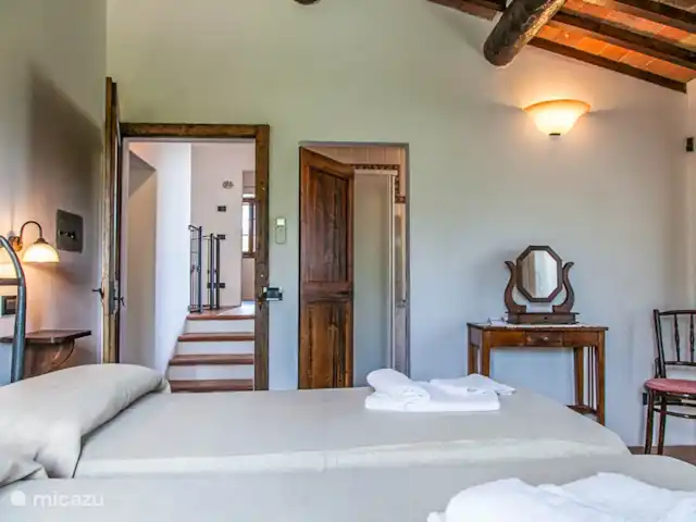 Alojamiento para grupos, Italia, Toscana, Radicofani, villa Sur de la Toscana - villa piscina privada