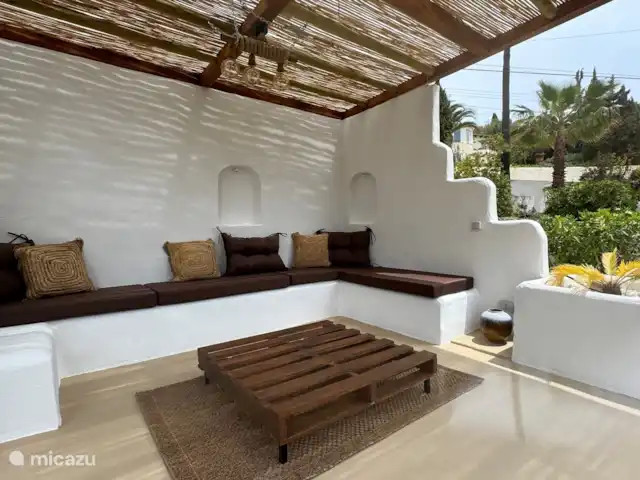 Villa Futura huren in Spanje, Costa Blanca, Benissa - villa Lounge hoek in de tuin