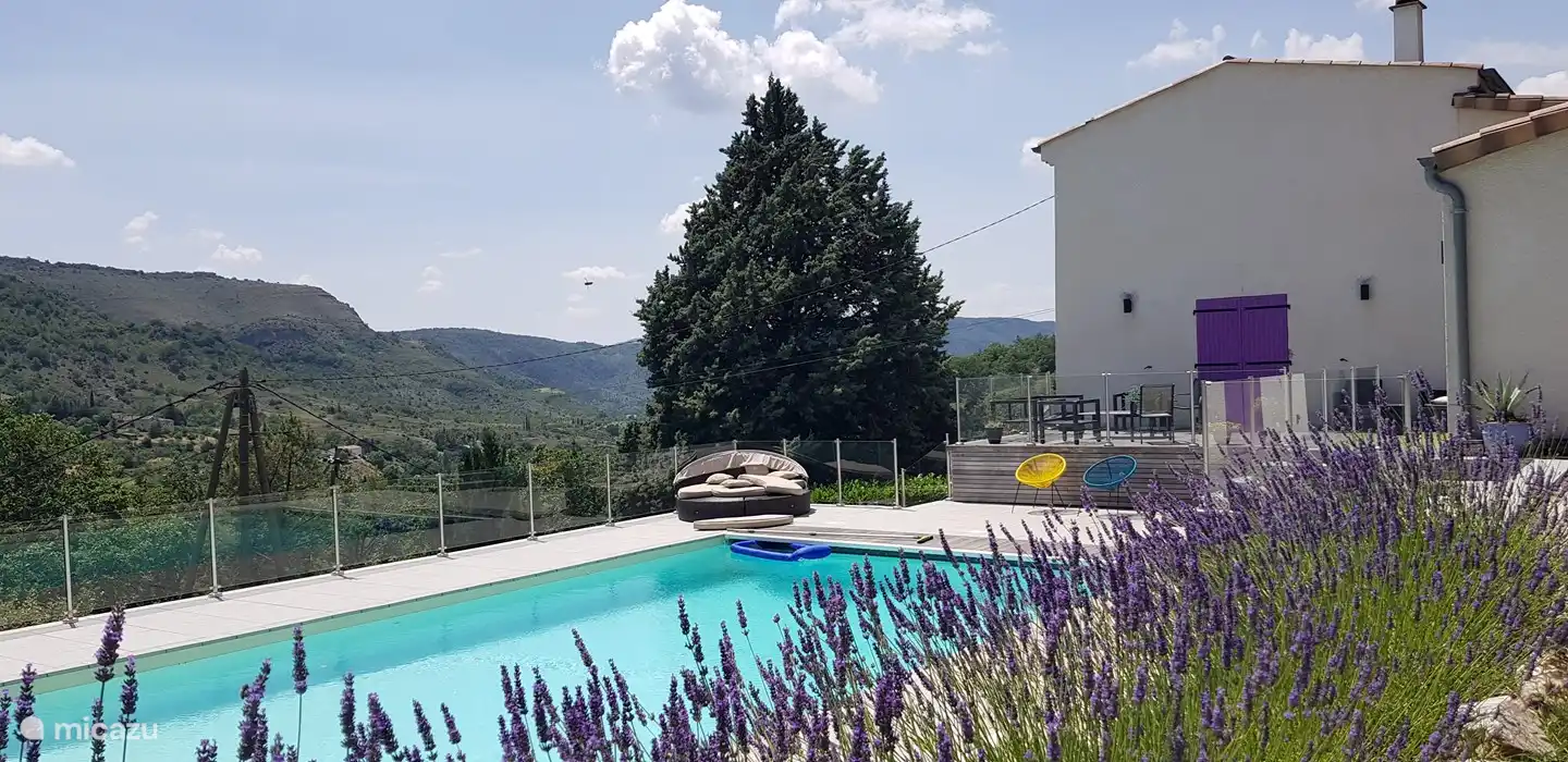 La Maison Blanche in Frankreich, Ardèche, Rompon - Villa
