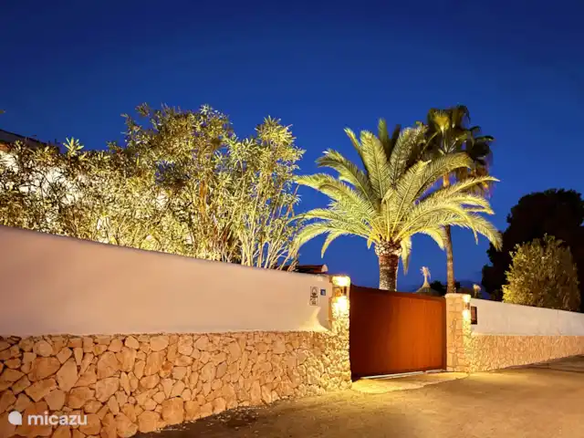 Casa Paulanni - Moraira / Benissa huren in Spanje, Costa Blanca, Benissa - vakantiehuis Entree by night
