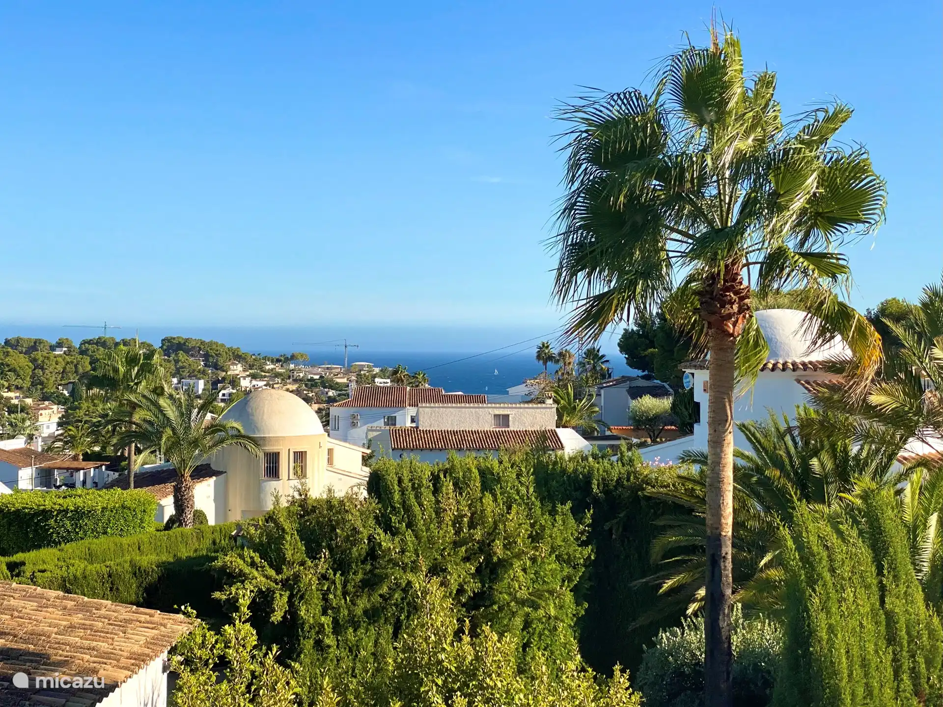 Vue sur la mer frontale