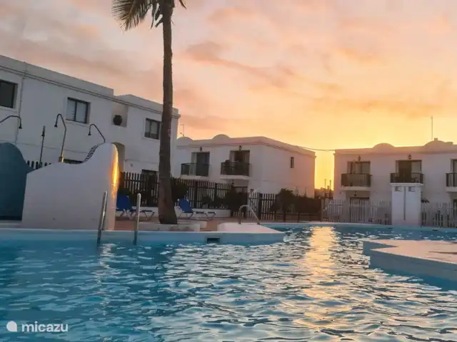 casa lisa en España, Fuerteventura, Corralejo - apartamento Gran piscina