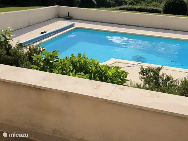 Villa Hirondelle la Haute Prézé | France, Charente, Rouzède - villa Piscine surplombant la vallée