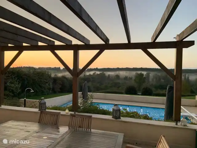 Villa Hirondelle la Haute Prézé | France, Charente, Rouzède - villa Soleil couchant sur la vallée