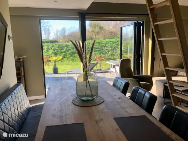 Entre les collines du vieux village | Pays-Bas, Hollande méridionale, Ouddorp - maison de vacances Table de salle à manger