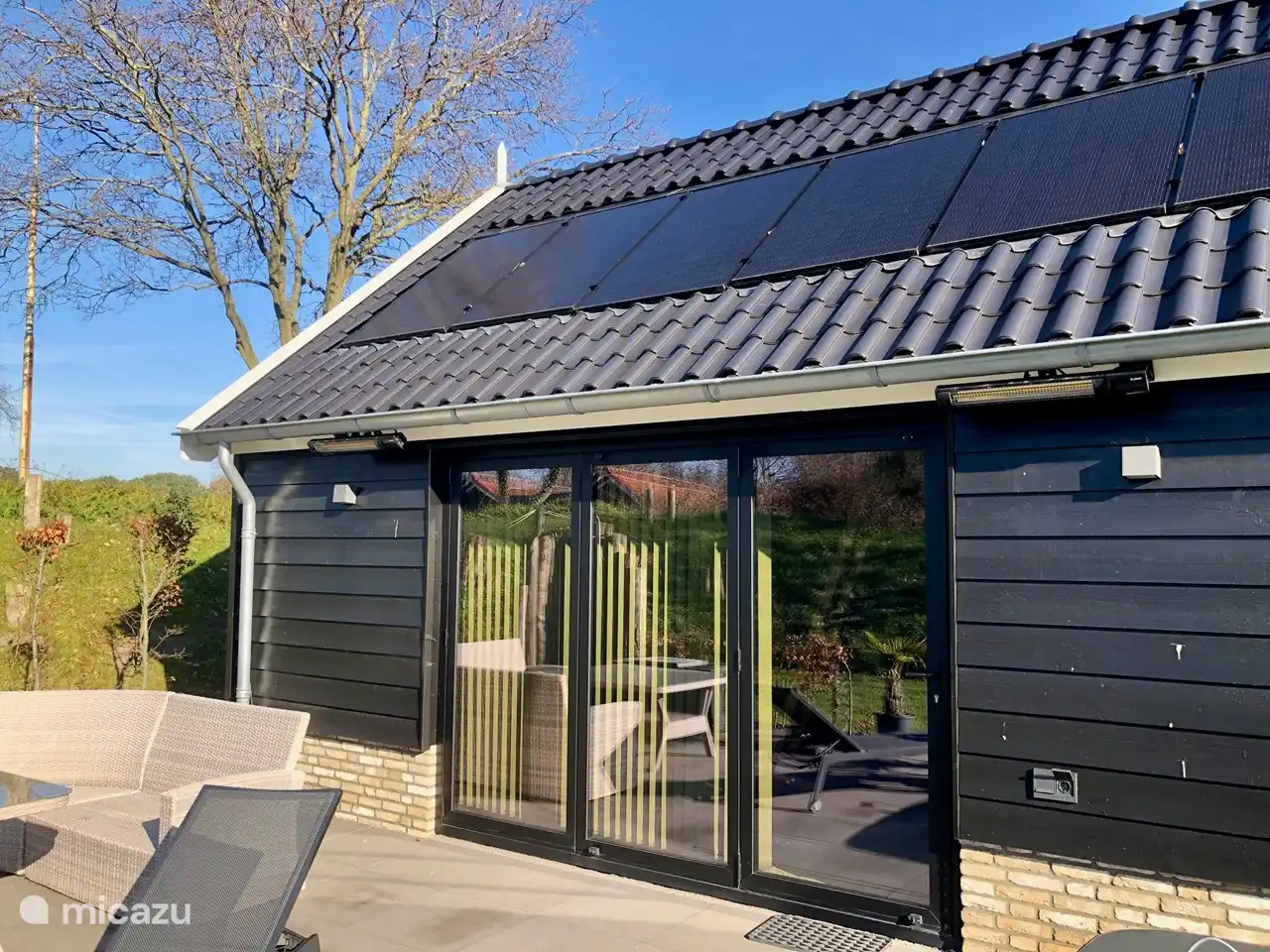 Blick auf die Terrassentüren