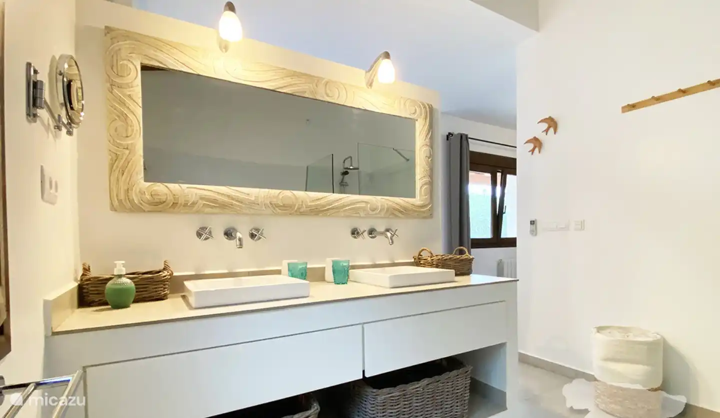 Badezimmer Master-Schlafzimmer