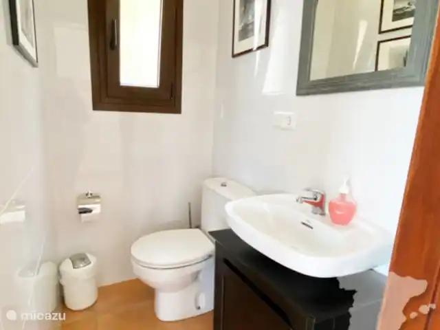 Location de Vacances Espagne, Costa Blanca, Moraira, villa - Maison Cosy toilettes à l'étage