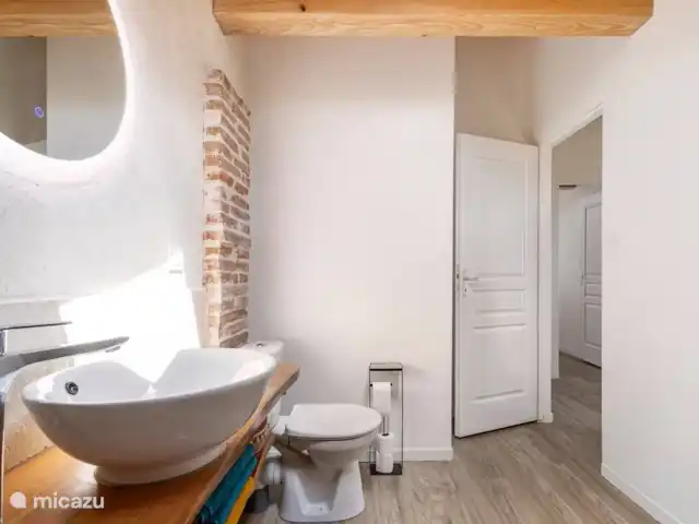villenouve en Francia, Alto Garnoa, Villenouvelle - casa vacacional El cuarto de baño