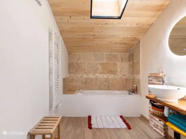 villenouve en Francia, Alto Garnoa, Villenouvelle - casa vacacional El cuarto de baño