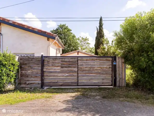 villenouve en Francia, Alto Garnoa, Villenouvelle - casa vacacional La entrada