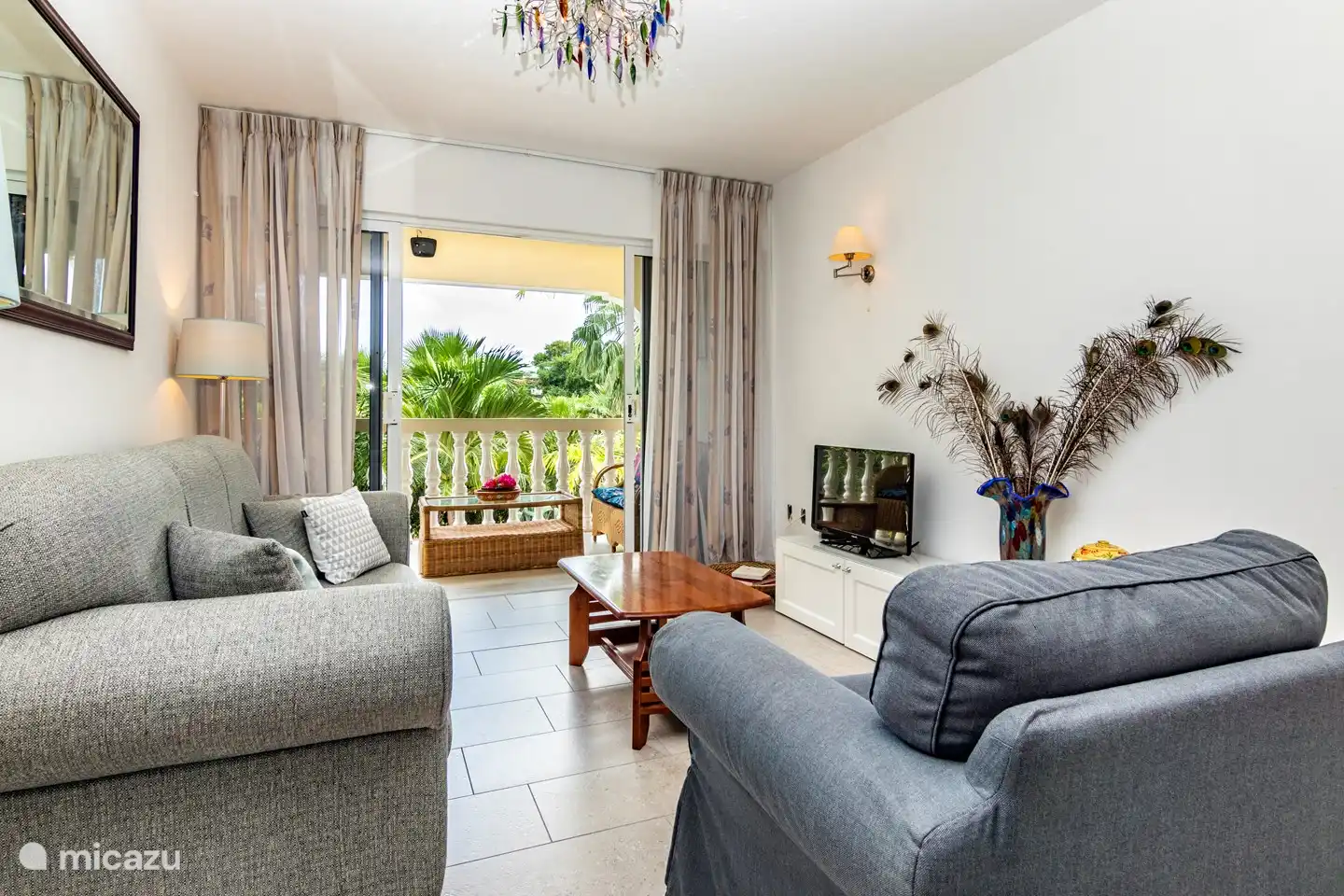 Viel Licht im Wohnzimmer