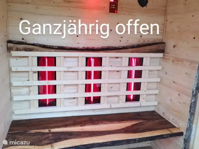 Fietsen, Hongarije, Gyor-Moson-Sopron, Fertőrákos, tiny house Superior Tinyhouse aan Neusiedlersee Infraroodsauna buiten is het hele jaar geopend