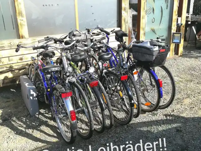 Fietsen, Hongarije, Gyor-Moson-Sopron, Fertőrákos, tiny house Superior Tinyhouse aan Neusiedlersee Gratis huurfietsen van ons