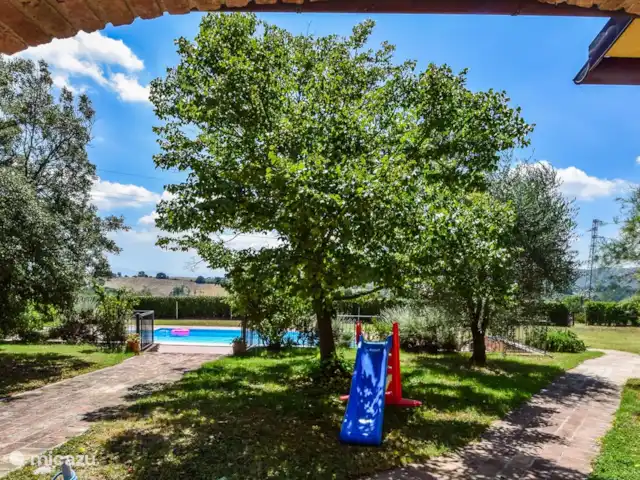 Location de Vacances Italie, Ombrie, Avigliano Umbro, villa - Ombrie du Sud, villa avec piscine privée