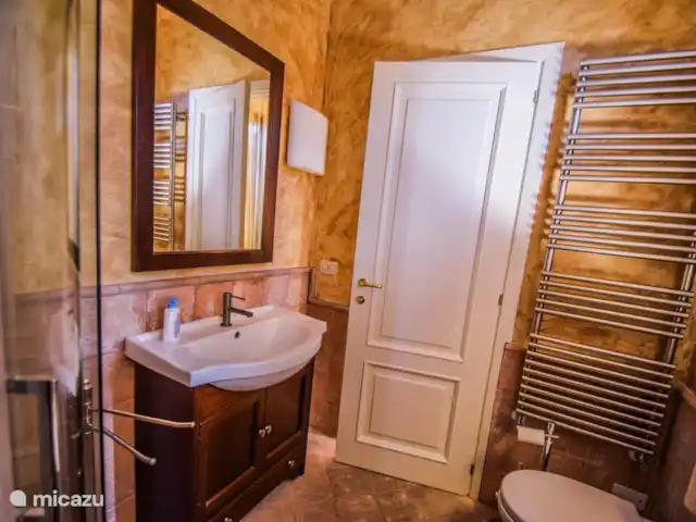 Location de Vacances Italie, Ombrie, Avigliano Umbro, villa - Ombrie du Sud, villa avec piscine privée