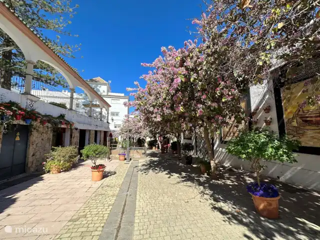 App. Stina & Rienk One80 Estepona | Espagne, Costa del Sol, Estepona - appartement Belles rues d'Estepona