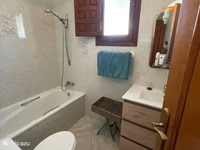 A Casa Mimosa | Espagne, Costa Blanca, Elche - villa Salle de bain chambre parentale