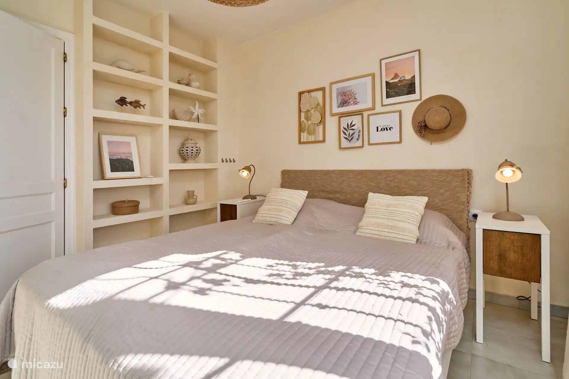 Schlafzimmer 2; Körper