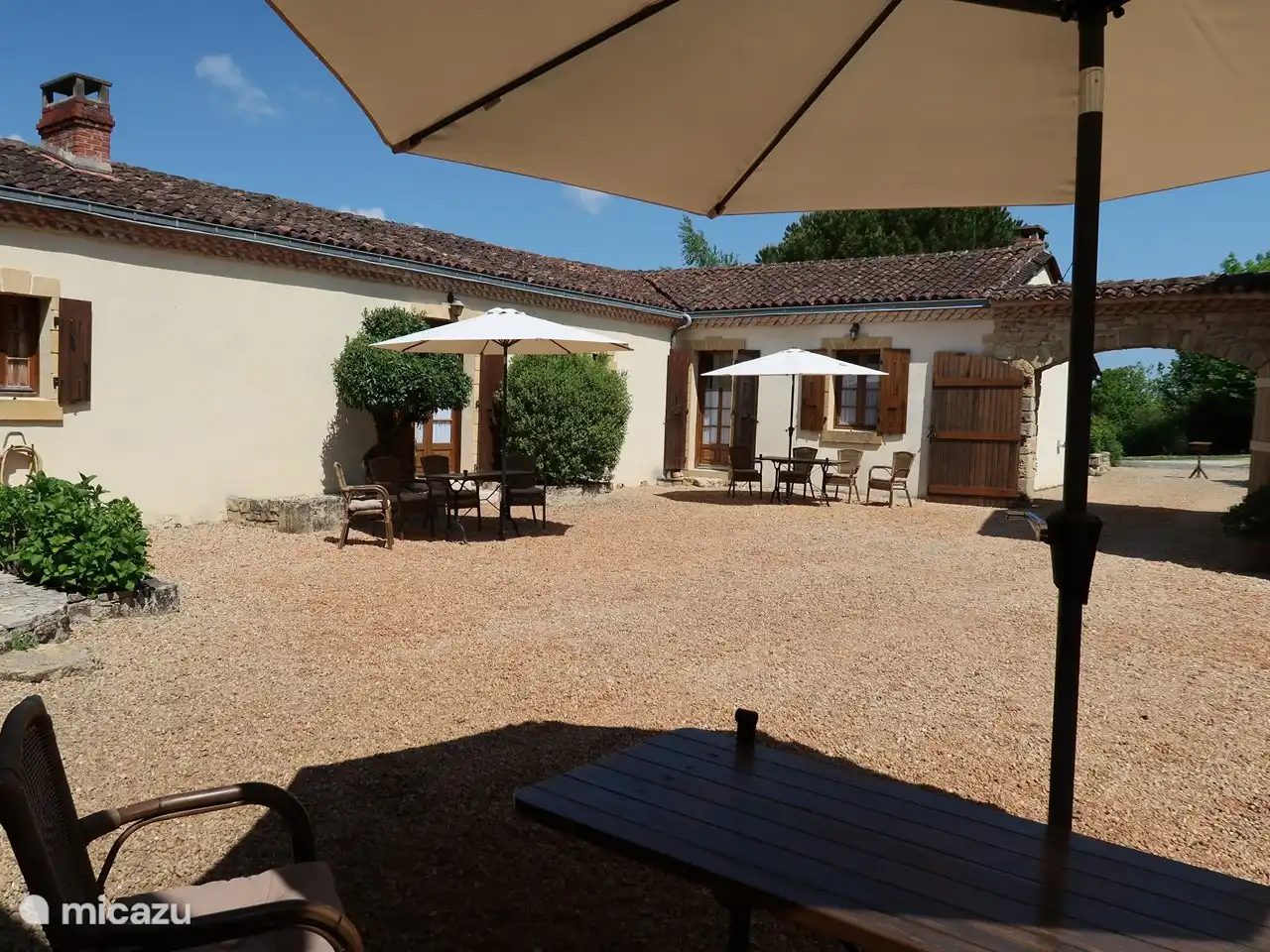 Sitzplatz im Innenhof