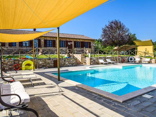 Maison de Vacances Italie, Ombrie, Todi - maison de vacances Todi, maison avec piscine privée