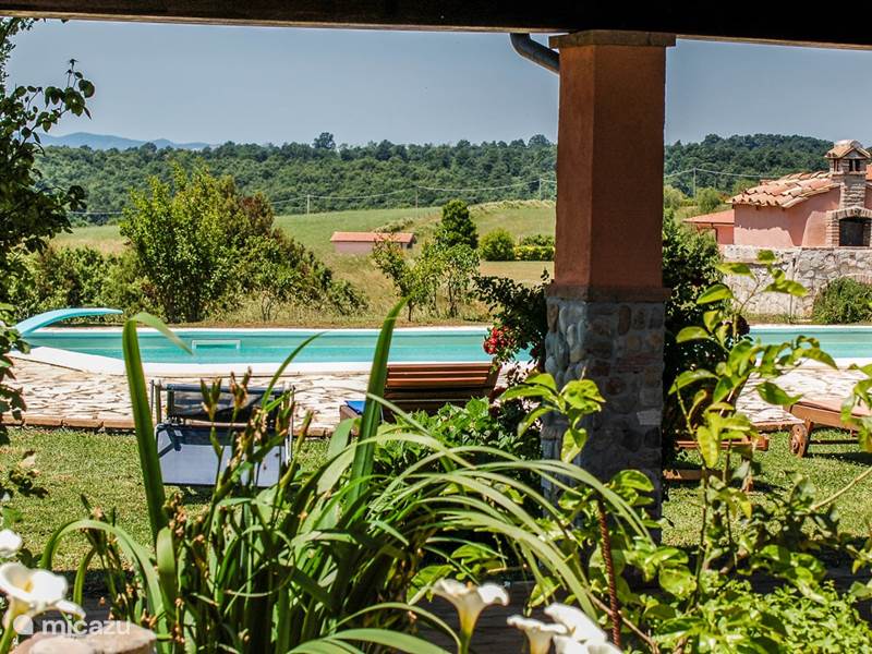 Ferienwohnung Italien, Latium, Bracciano Ferienhaus Haus mit privatem Pool Braccianosee