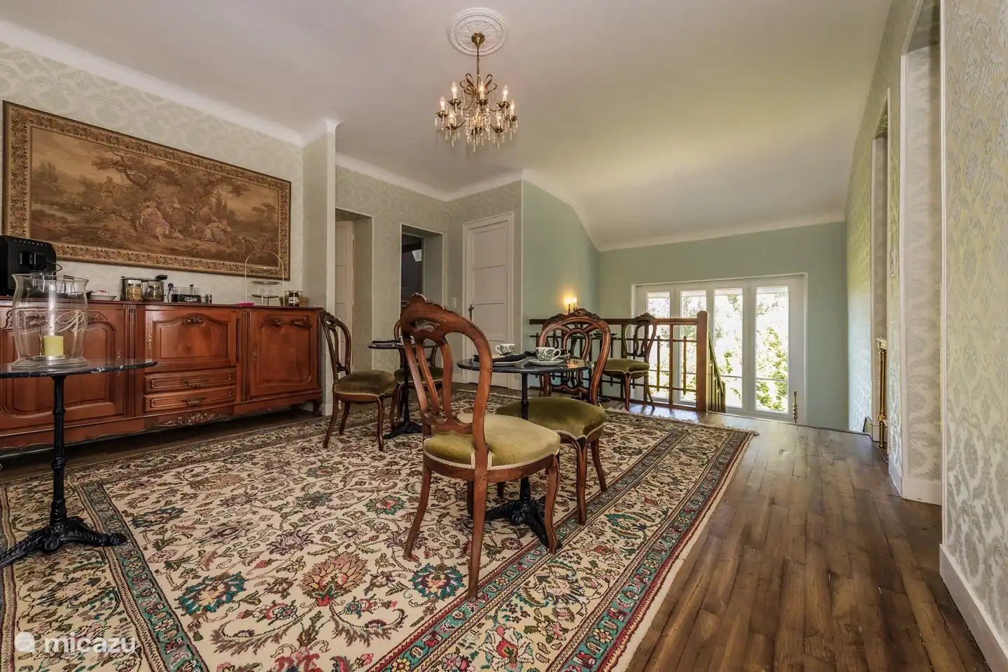 Frühstücksraum innen