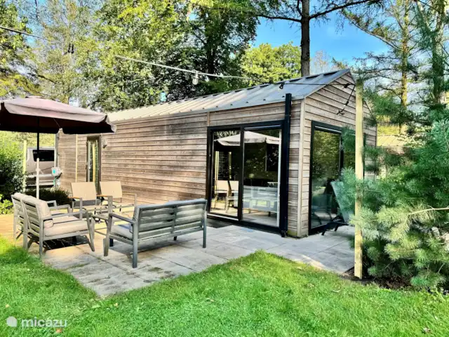 chalet en Países Bajos, Güeldres, Arnhem – Casa de vacaciones Maridu Wellness la terraza de la casa Wellness