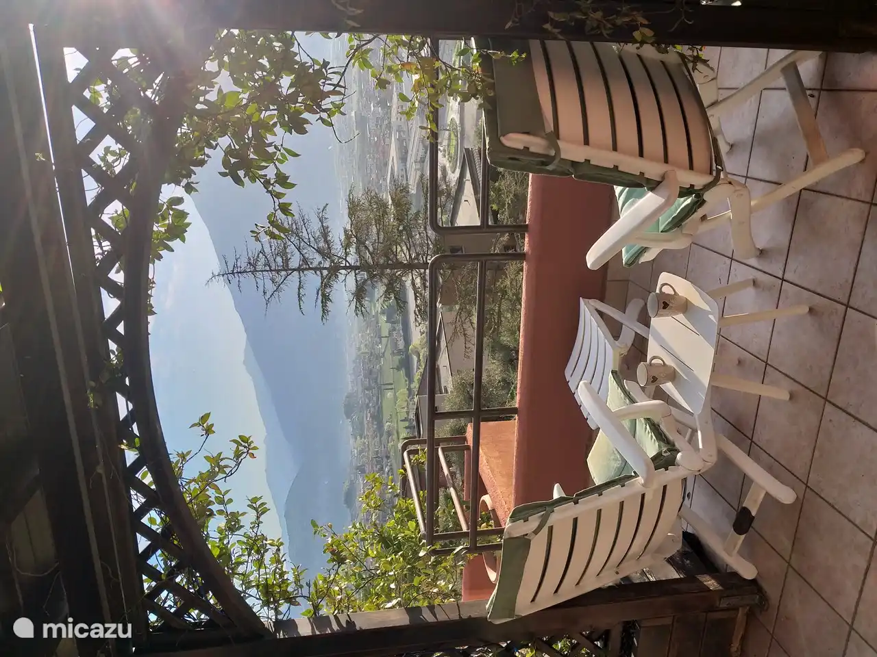 Relajándose después de un día activo.