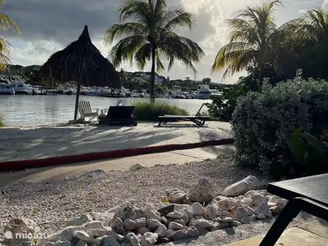 Vue sur l'eau espagnole Sun Flower Garden | Curaçao, Banda Ariba (est), Brakkeput Abou - appartement Qui ne voudrait pas mentir ici