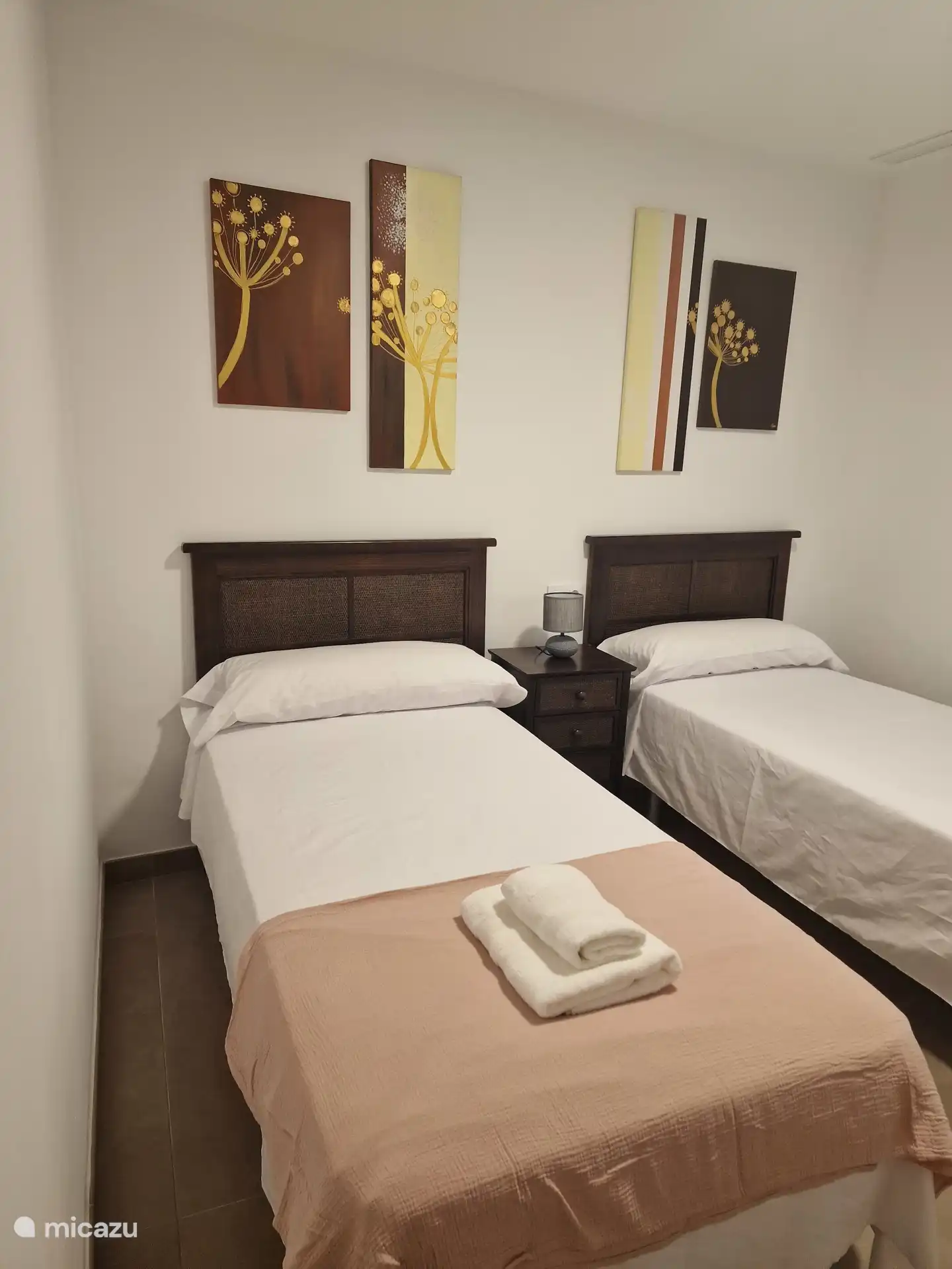 2 Camas einzeln 90cm