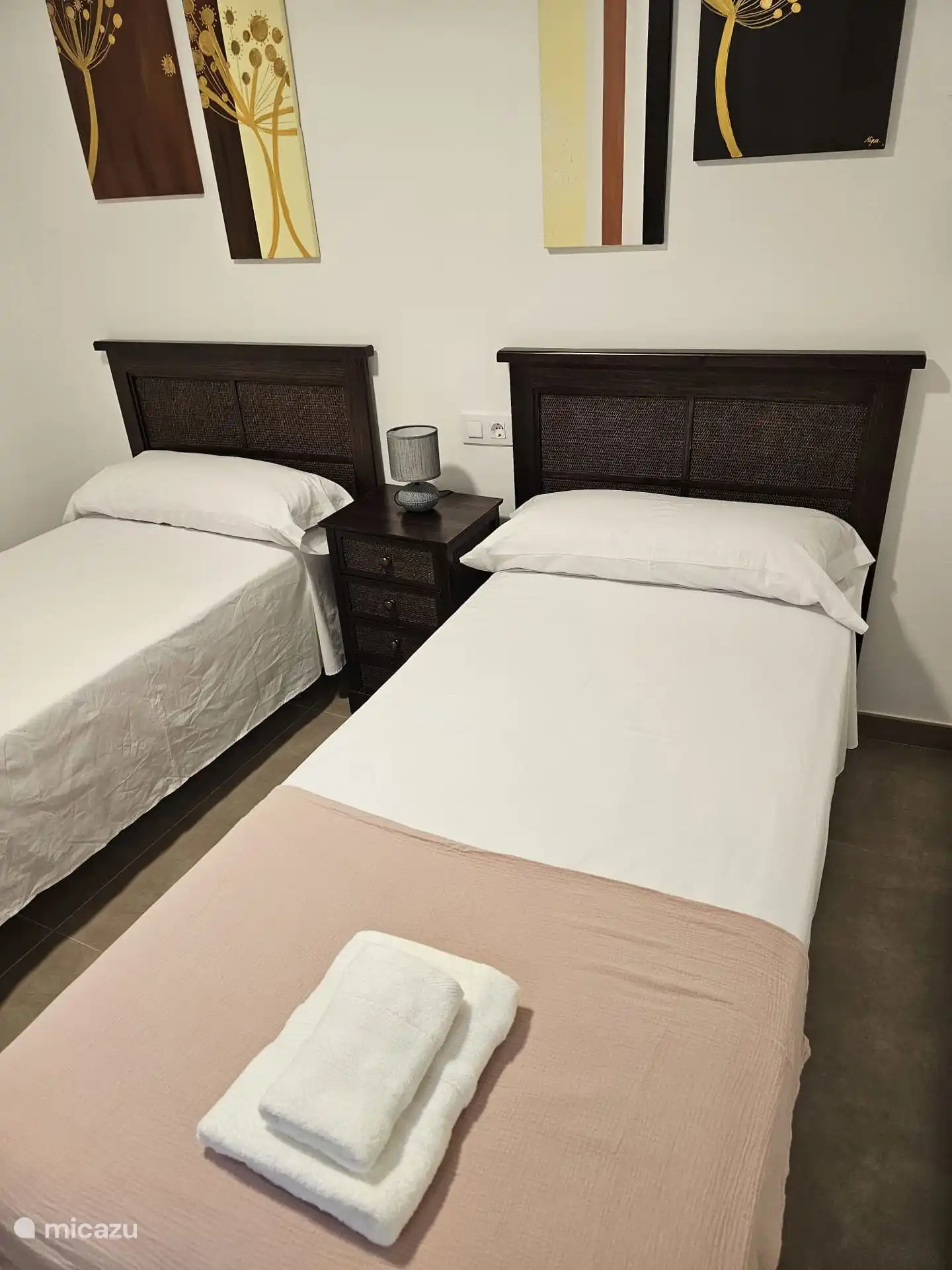 2 Camas Individuales 90cm