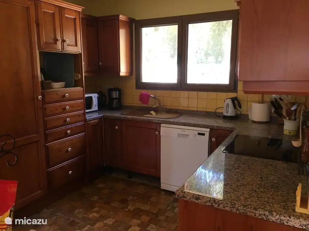 cuisine entièrement équipée