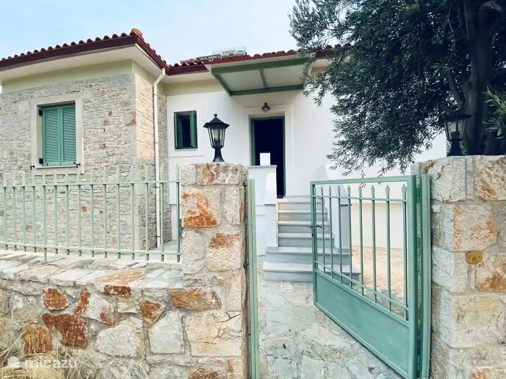 Villa Pasithea in Griechenland, Peloponnes, Xiropigado - Appartement