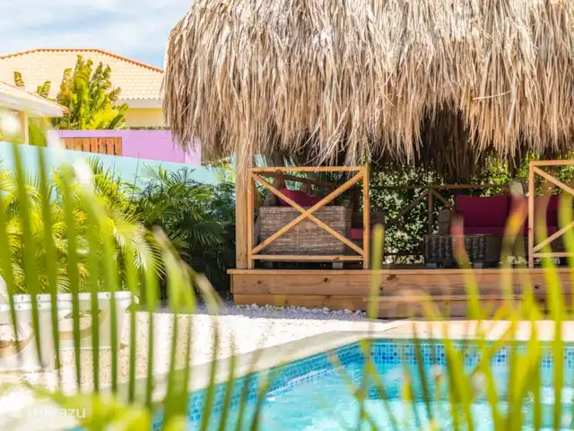Villa Celebra Bida*Beveiligd Resort* huren in Curaçao, Banda Abou (west), Fontein - villa Doorkijk naar de palapa!