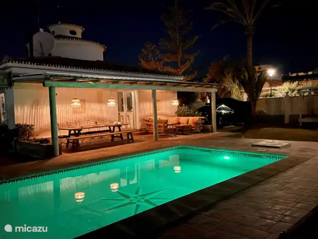 Maison de plage 'Tiempo Lento' | Espagne, Costa del Sol, Torrox-Costa - villa C'est aussi amusant le soir!