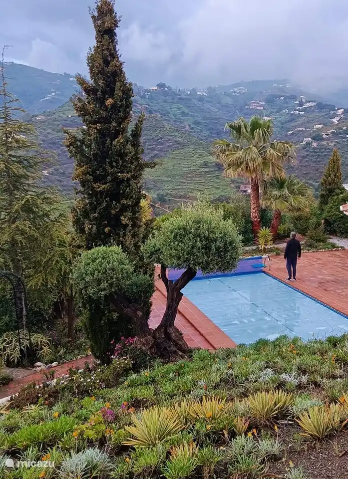 Blick von der oberen Terrasse