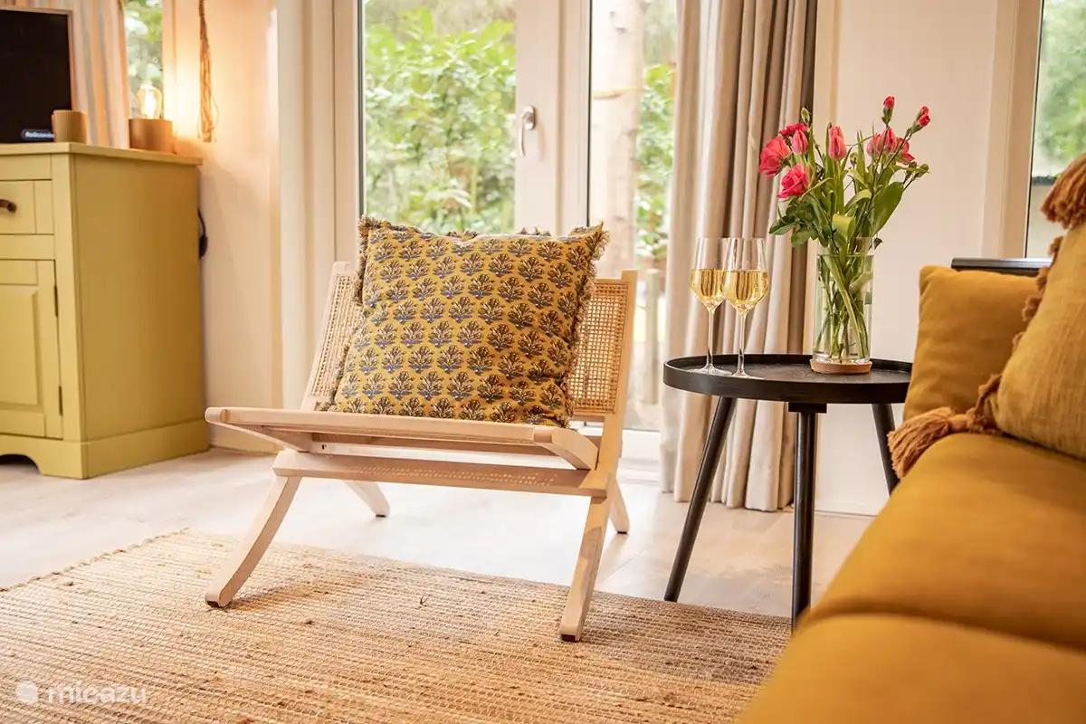 Man kann die Eichhörnchen von der Couch springen sehen!